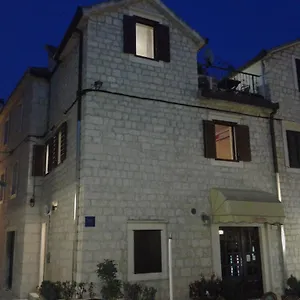 House Ivancic-free Parking Affittacamere